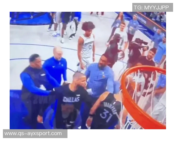 克莱在对阵灰熊中状态回暖场均17分与46个三分引发关注